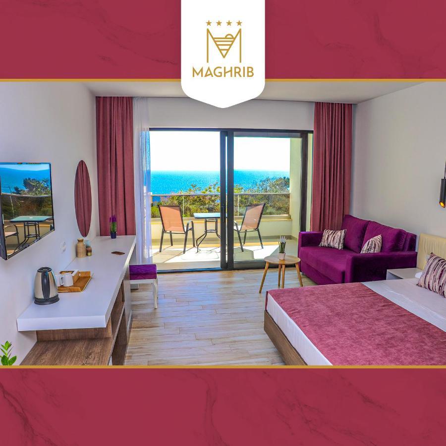Maghrib Hotel Ulcinj Bagian luar foto