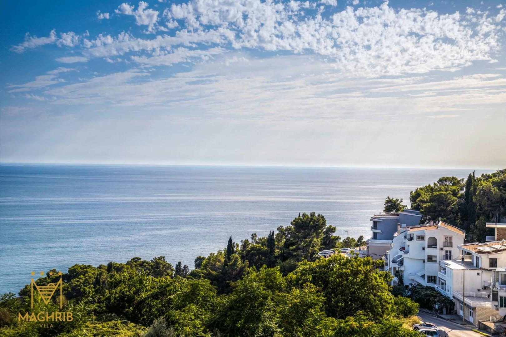 Maghrib Hotel Ulcinj Bagian luar foto