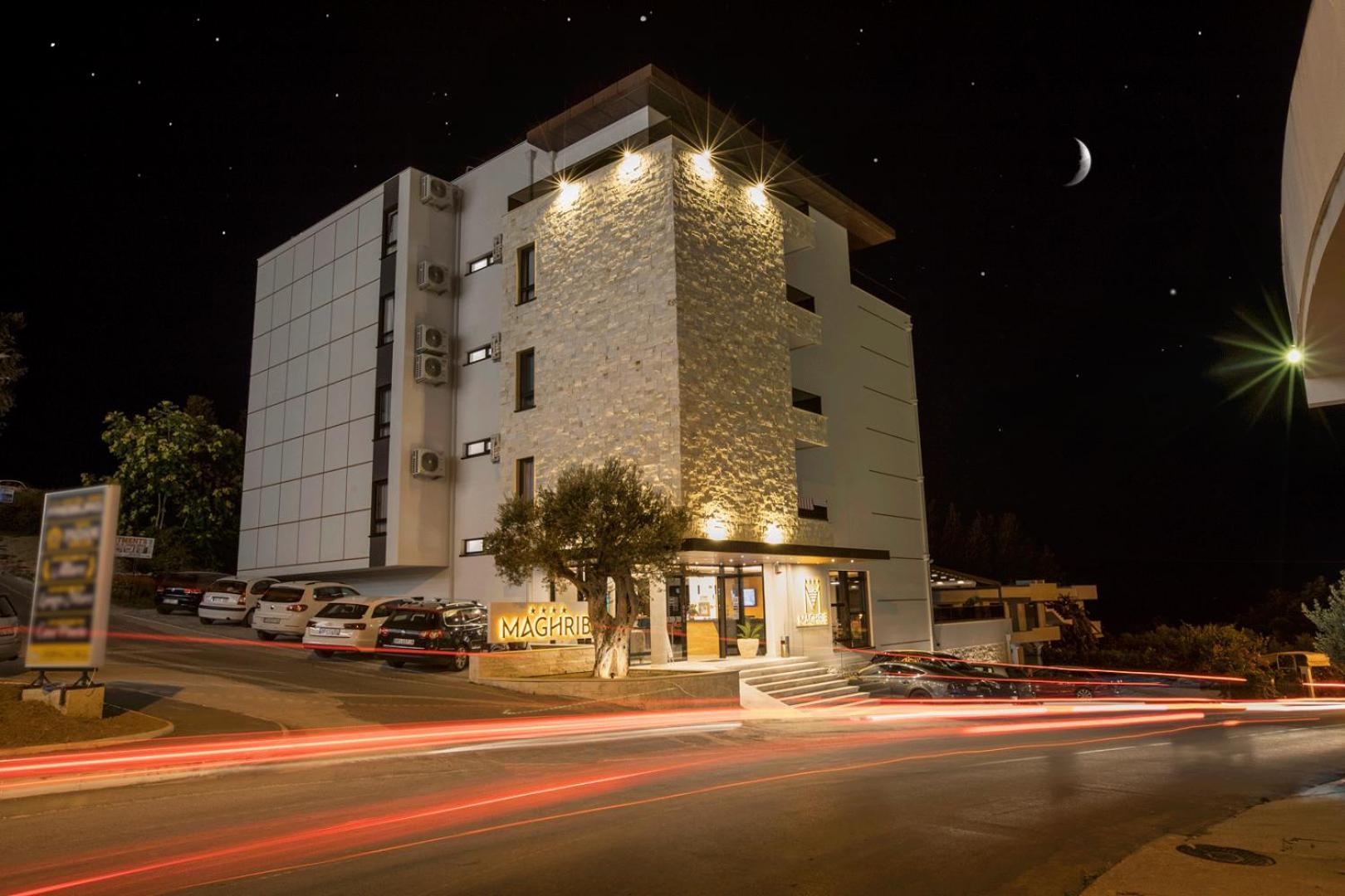 Maghrib Hotel Ulcinj Bagian luar foto